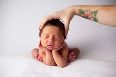 Experienced newborn photographers will safely compose 'composite' newborn images.