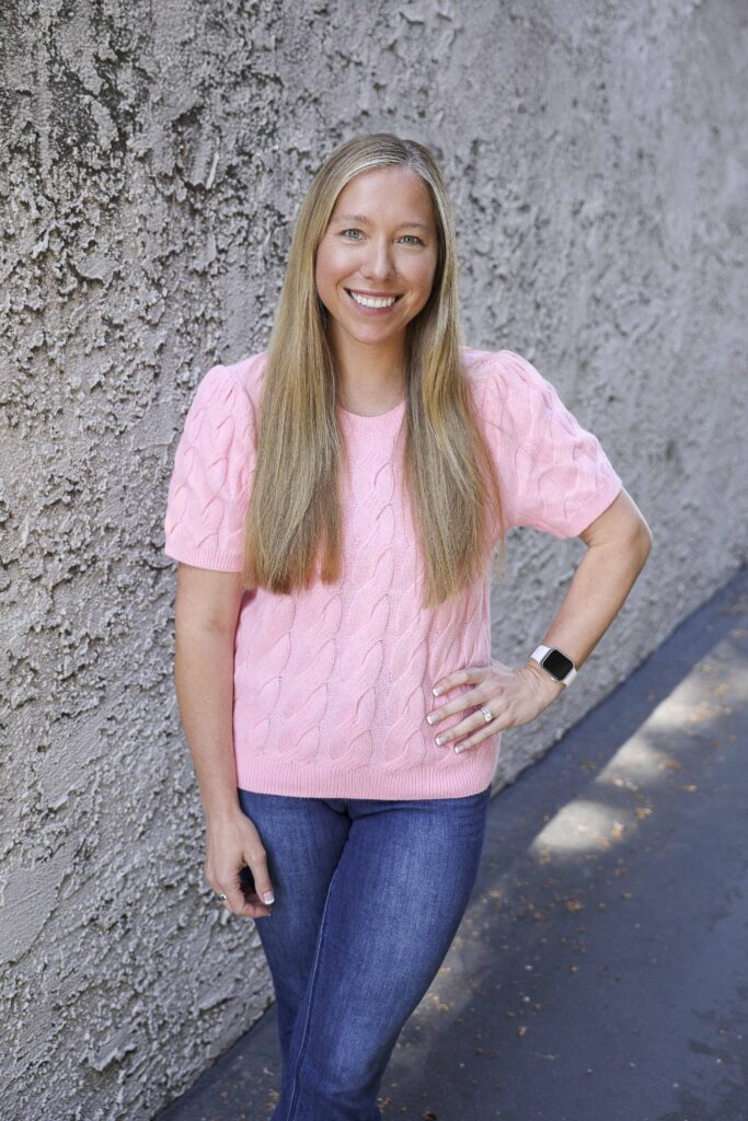 Ashley is a Lactation Consultant in Laguna Hills wearing pink